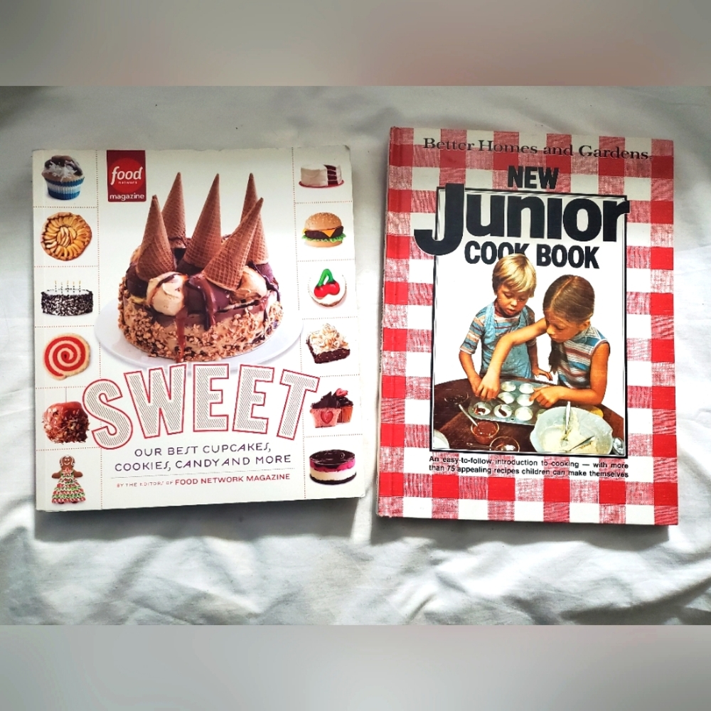 :Food network magazine sweet cookbook & better homes and gardens junior cookbook